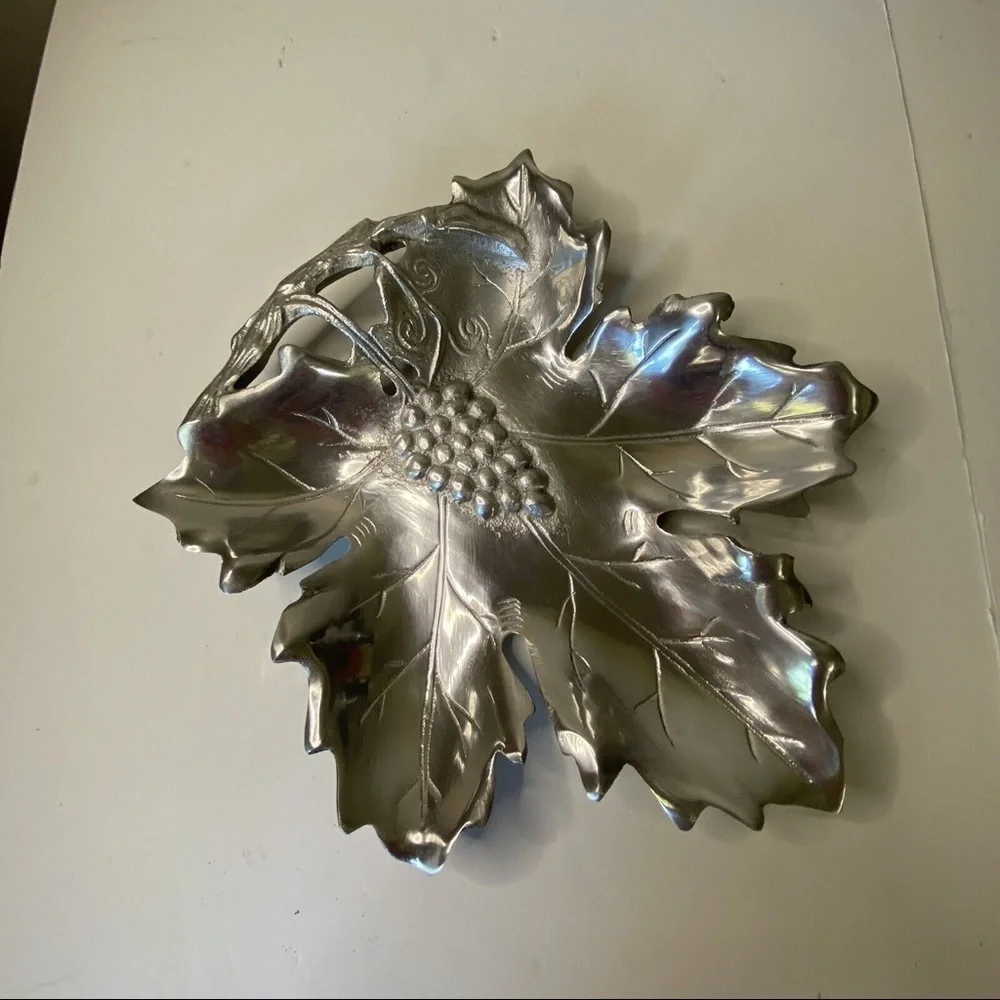 Grape Leaf Serving Tray Aluminum Dish Metal Platter Made in India.